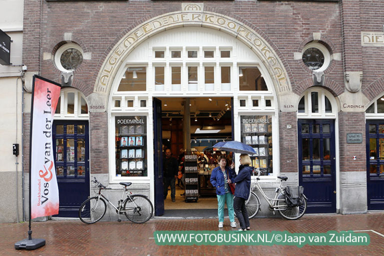 Boekhandel Vos & van der Leer naar voormalig veilinghuis