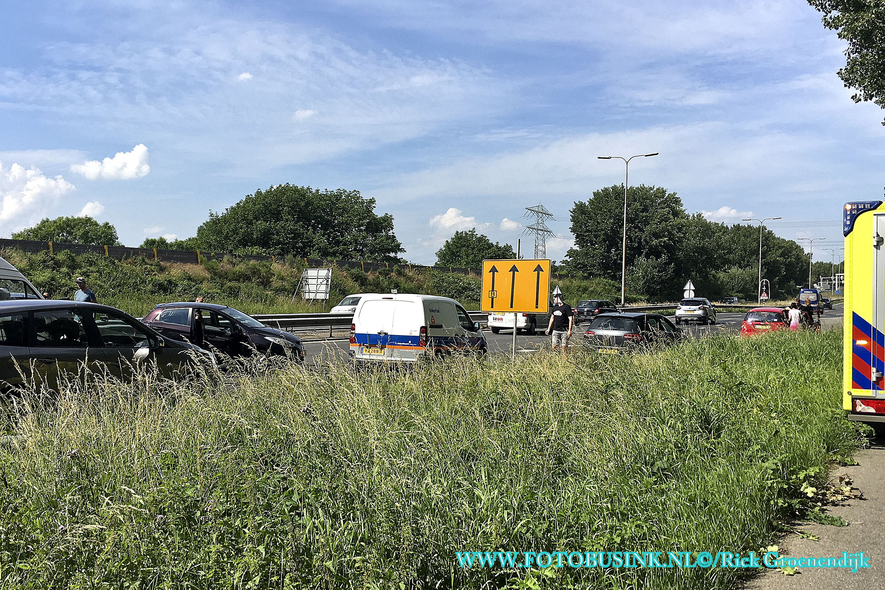 ongeval letsel meerderen voertuigen N3 Papendrecht.