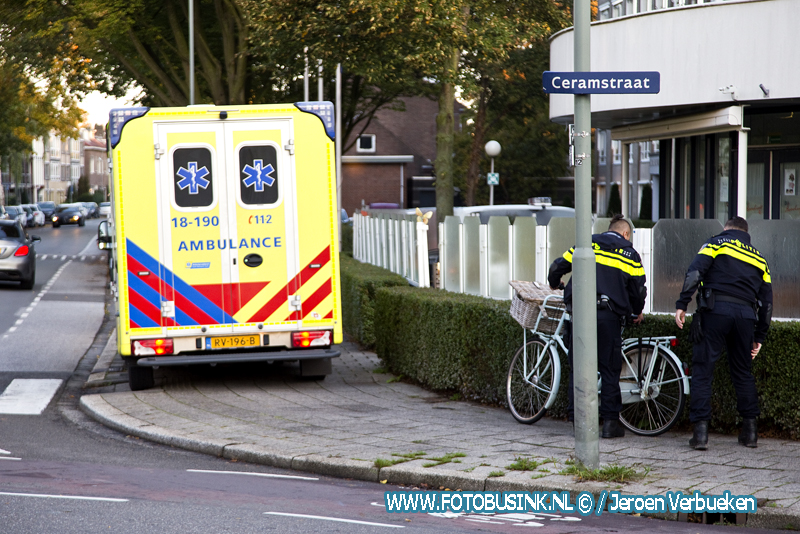 Aanrijding letsel auto fiets Bankastraat Dordrecht.