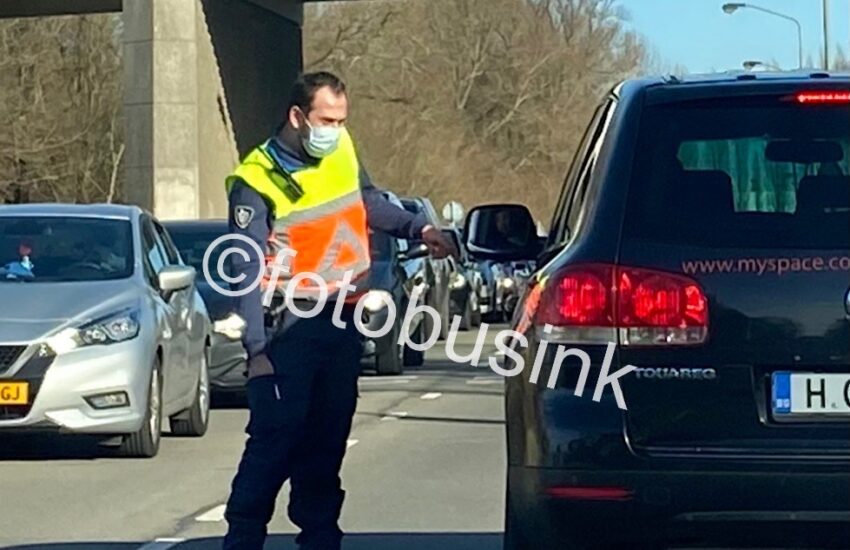 Merwelanden weer open voor verkeer na afsluiting wegens drukte