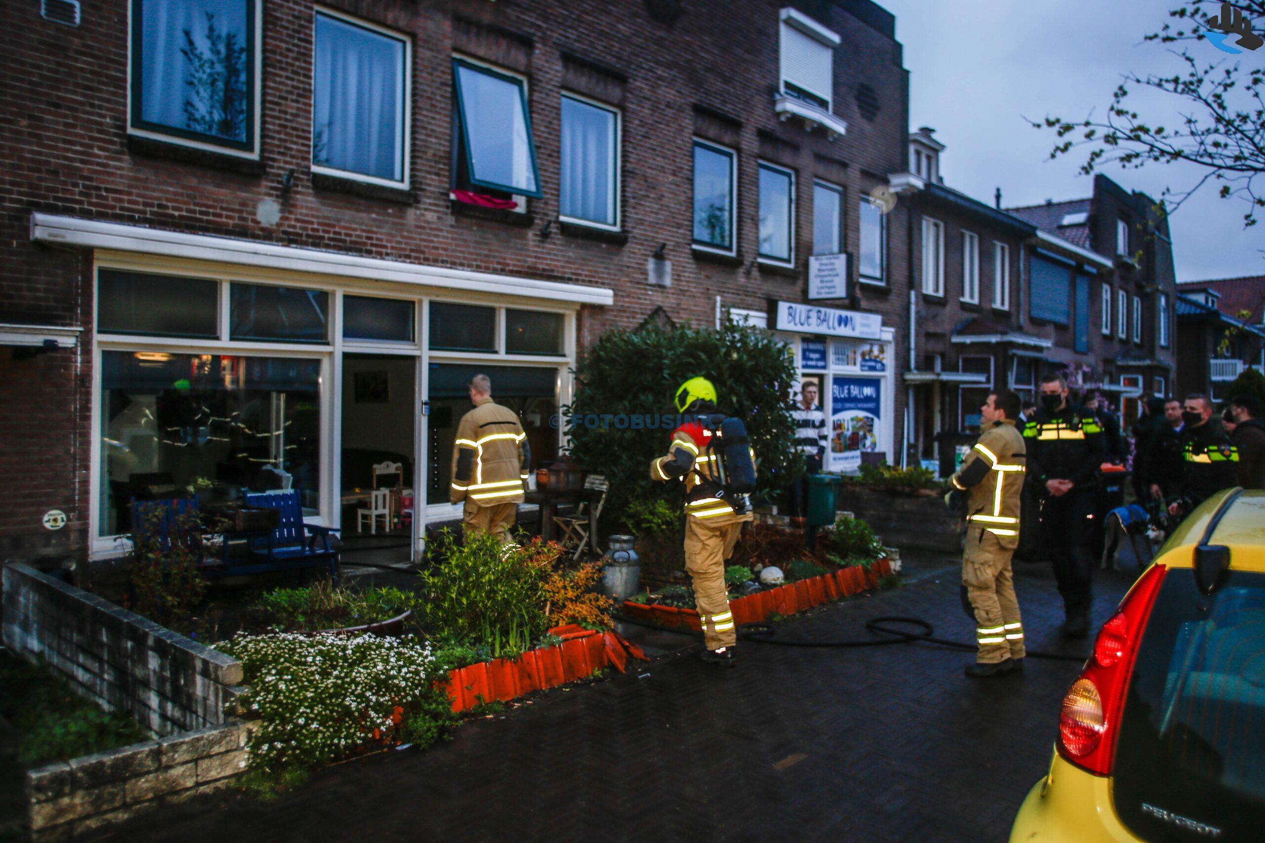 Brandweer opgeroepen voor brand in woning aan de Burg.de Bruinelaan in Zwijndrecht