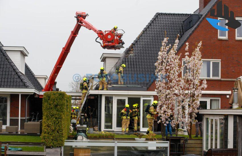Grote brand woning Herikhof in Alblasserdam