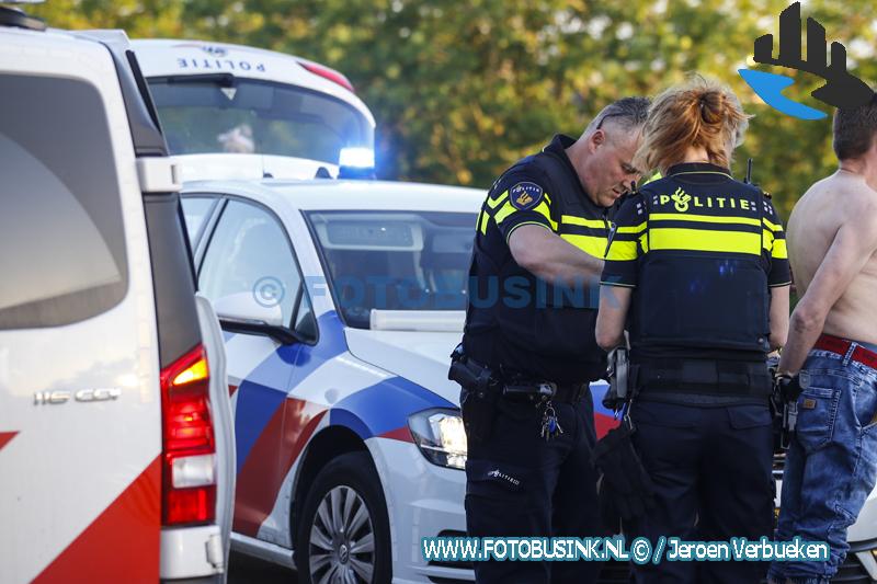 Man zwaar gewond naar ziekenhuis na steekincident aan de Ringdijk in Zwijndrecht