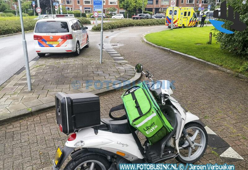 Bezorger gewond naar het ziekenhuis na ongeval aan het Van Bearleplantsoen in Dordrecht