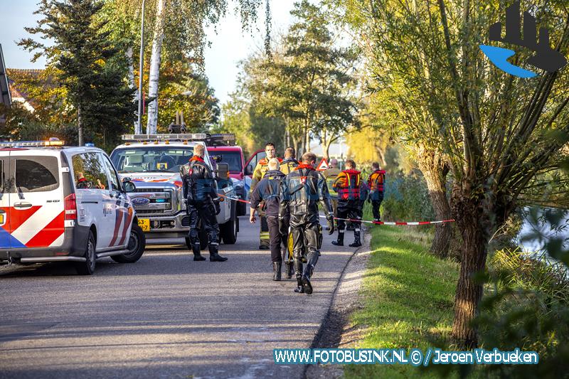 Dode in water aangetroffen in water in Molenaarsgraaf