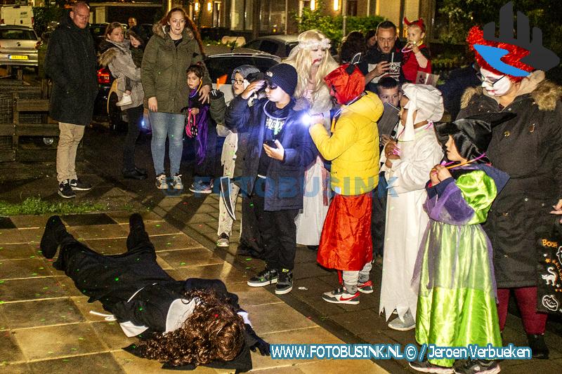 Halloween aan de Vermeerstraat ook dit jaar weer een groot succes