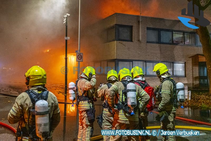 Zeer grote uitslaande brand Grip 2 Radarstraat Capelle aan den IJssel