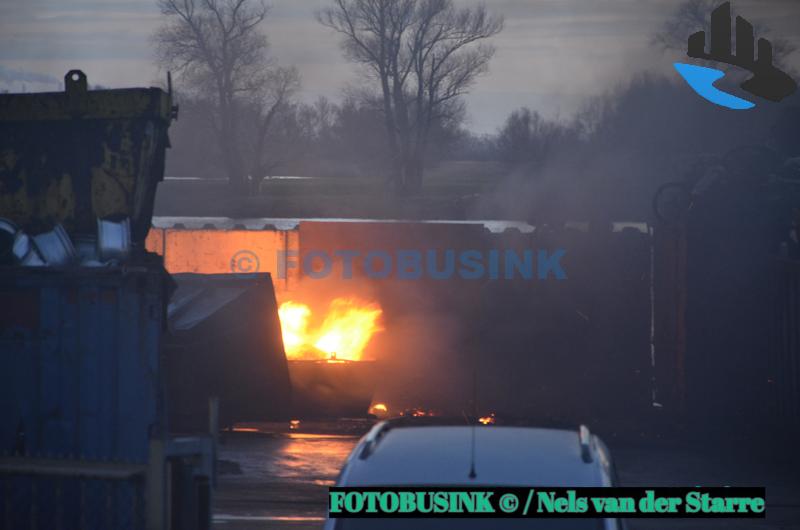 Diverse containerbrandjes in Hardinxveld-Giessendam