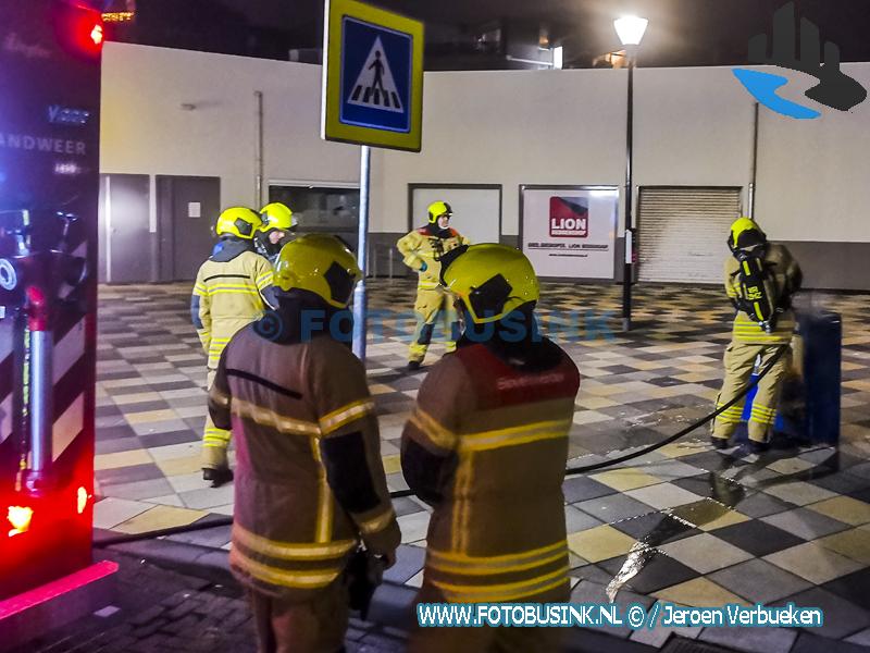 Prullenbak in brand gestoken aan de Dollard in Zwijndrecht