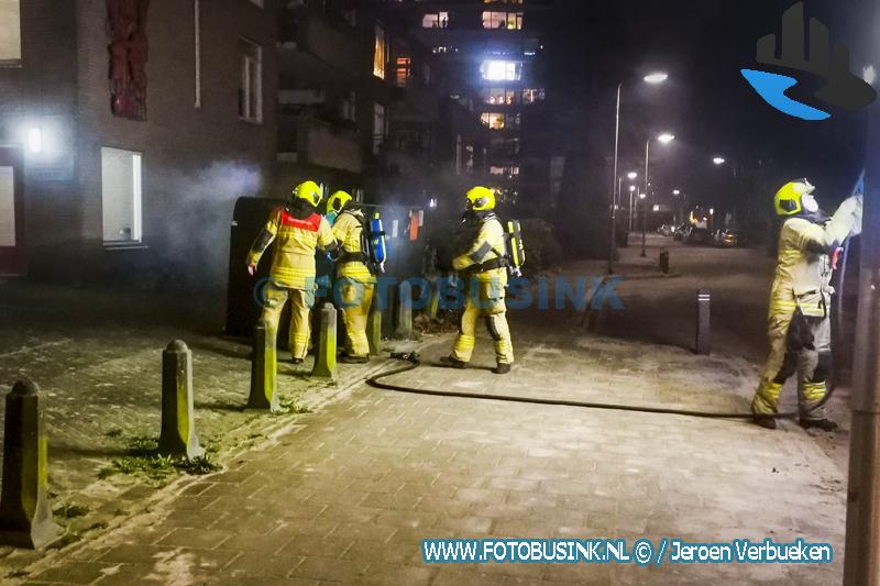 Container in brand gestoken aan het Slagveld in Zwijndrecht