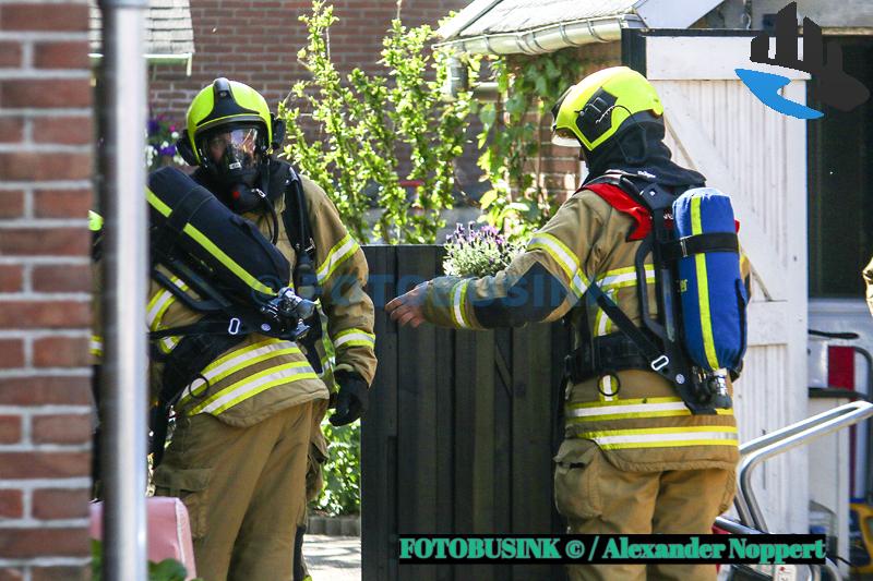 Brandweer opgeroepen voor een woningbrand aan de Nieuweweg in Hardinxveld-Giessendam