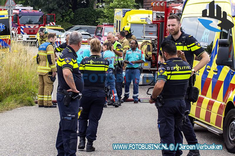 Twee kinderen en drie volwassenen gewond in Alblasserdam na explosie op bootje