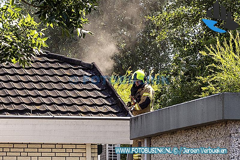 Brand in woonwagen aan De Essen in Dordrecht