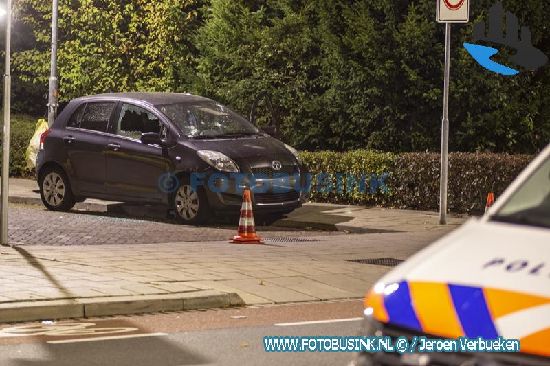 Man in Dordrecht overleden nadat auto wordt doorzeefd door meerdere kogels