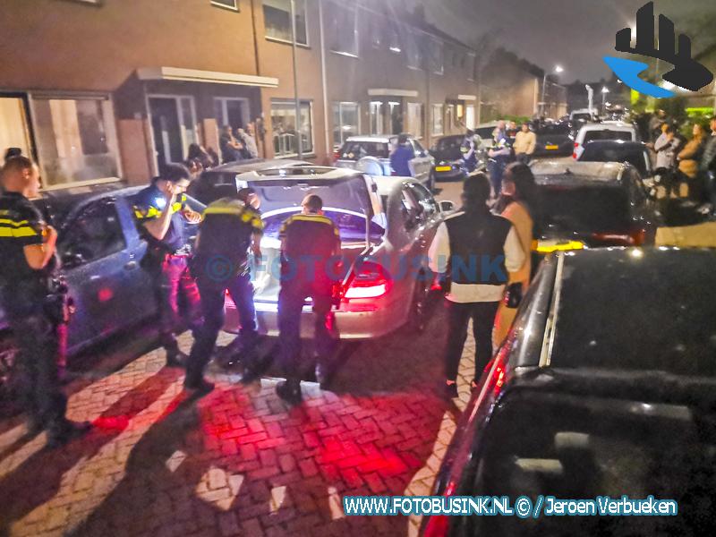 Melding steekpartij aan de Mecklenburgstraat in Dordrecht blijkt uit de hand gelopen verkeersruzie te gaan