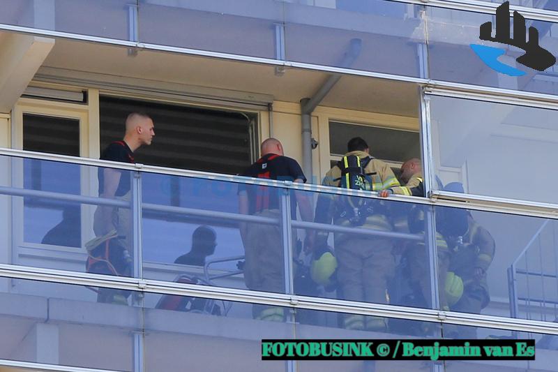 Brandweer opgeroepen voor brand in flat aan de Noorderkroonstraat in Dordrecht