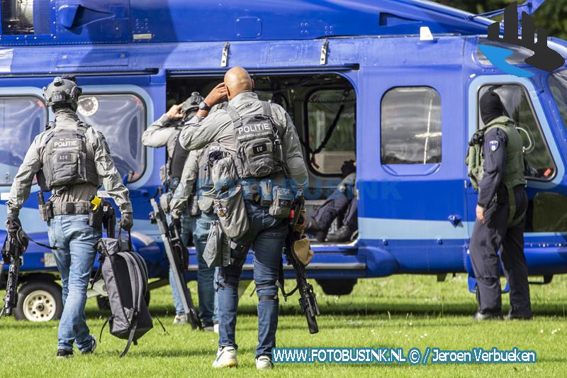 Politiehelikopter met DSI oefenen boven Dordrecht