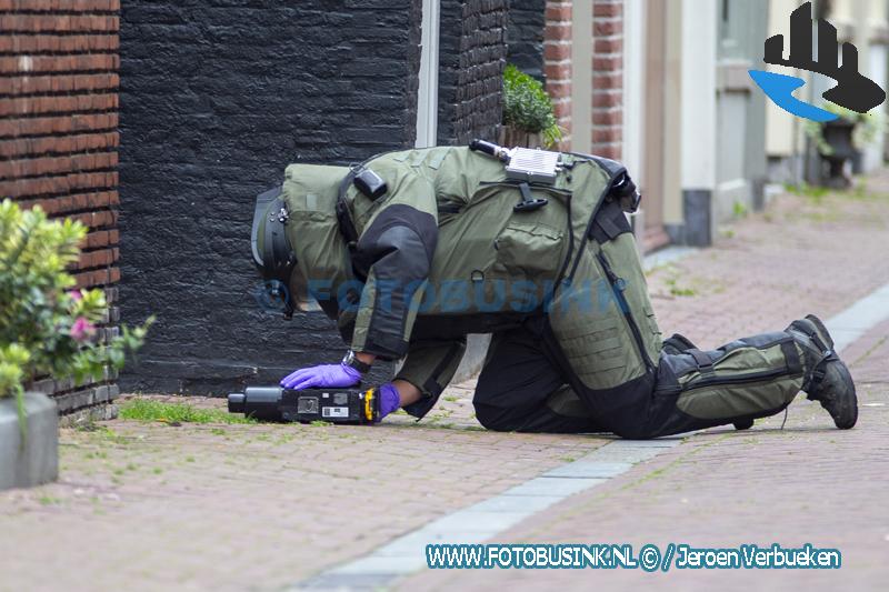 Man aangehouden die tas met explosieve dumpt in de Hilstraat in Dordrecht