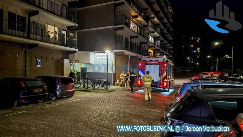 Flinke brandweerinzet voor brand in flat aan de Planetenlaan in Dordrecht
