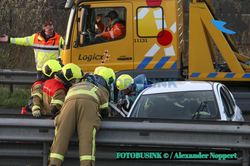 Ongeval met beknelling op de A15 bij Hardinxveld-Giessendam