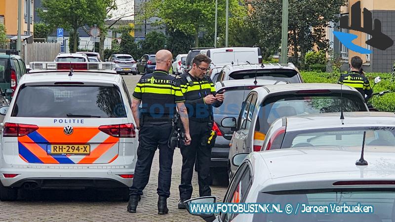 Man aangehouden nadat hij vrouw in hand steekt