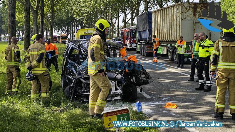 Zwaargewonde bij ernstig verkeersongeval op N214 bij Wijngaarden
