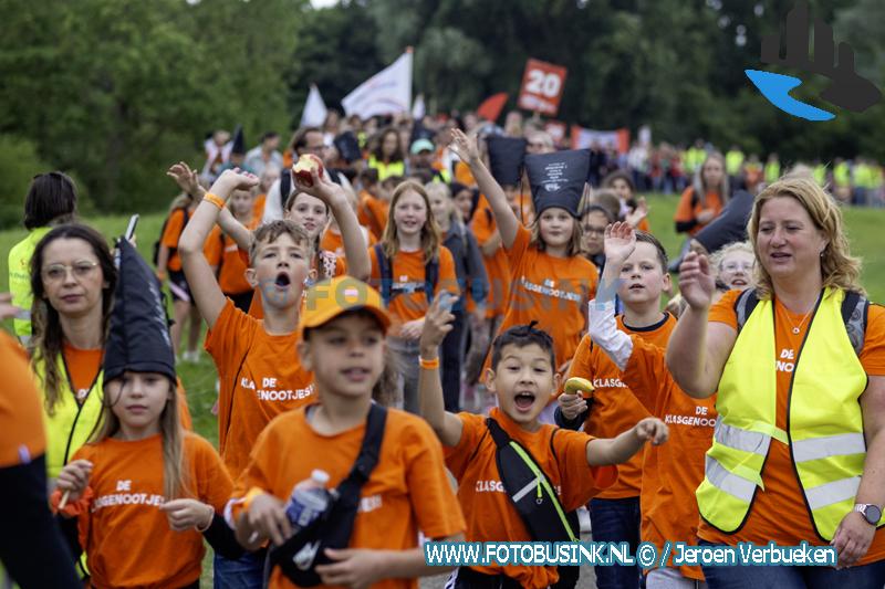 Avondvierdaagse 2025 in Dordrecht dag 2