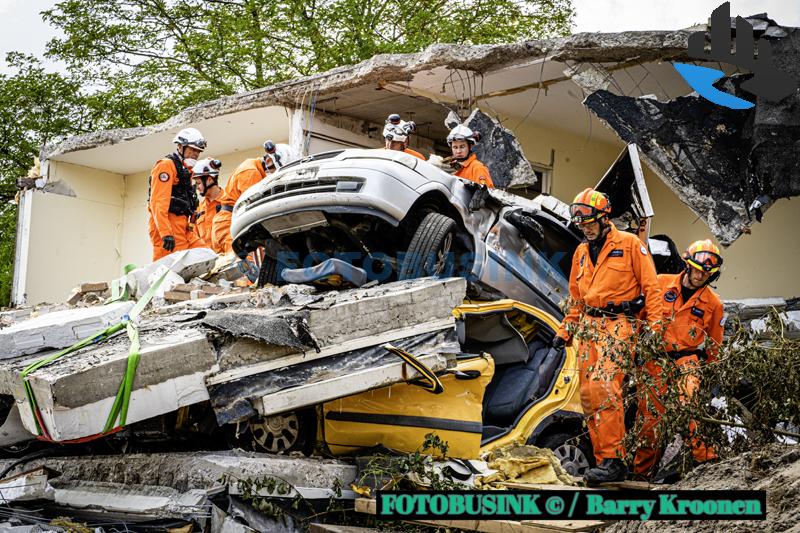 USAR-team traint in Dordrecht met grootschalige rampenoefening