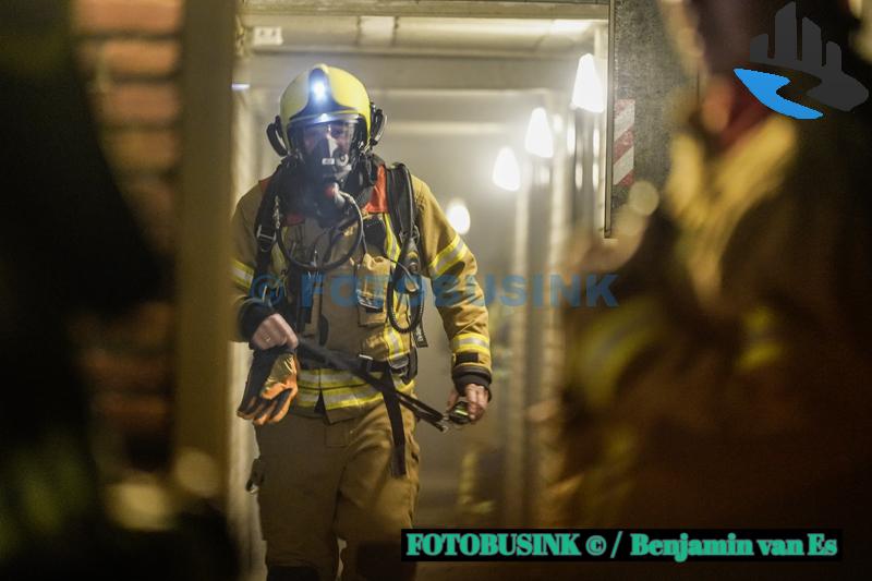 Brand in berging onder appartementencomplex aan W.H. Vliegenstraat in Dordrecht