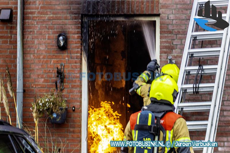 Video – Grote brand aan de Wetering in Goudriaan