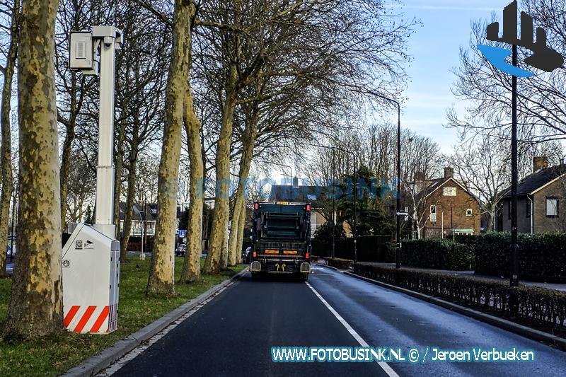 Mobiele flitspaal weer terug op Oranjelaan in Dordrecht
