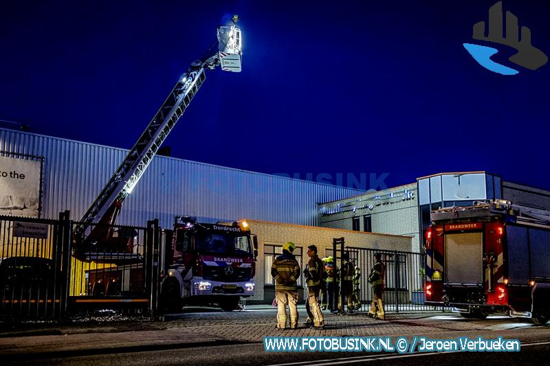 Brand bij textielrecyclingbedrijf aan de Boogaerdtstraat in Dordrecht blijkt condensvorming te zijn